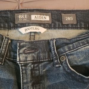 Men's Buckle Aiden 28S jeans